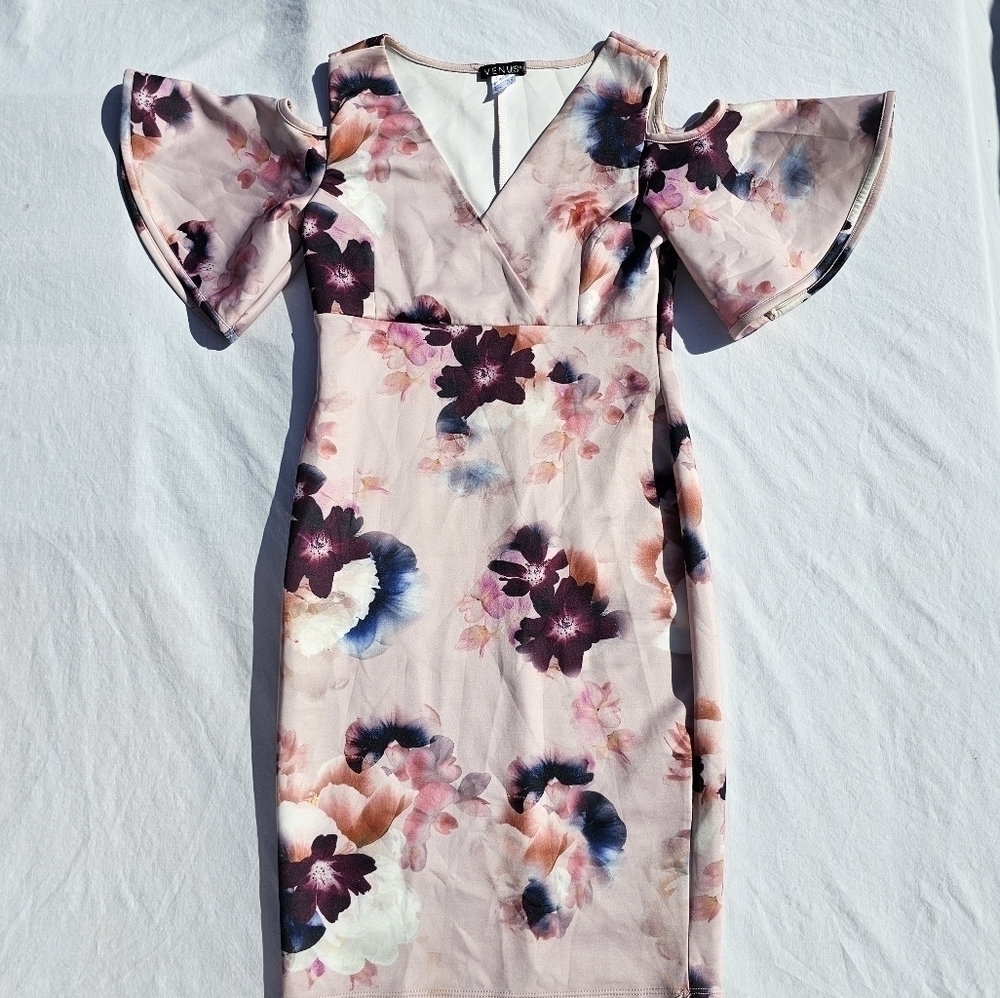 Venus floral design cold shoulder dress pink purple and blue size small - Picture 12 of 13